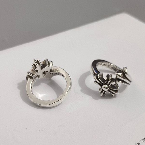 High quality Chrome Hearts Stand Up CH Plus Ring Kub39632 High quality Chrome Hearts Stand Up CH Plus Ring Kub39632