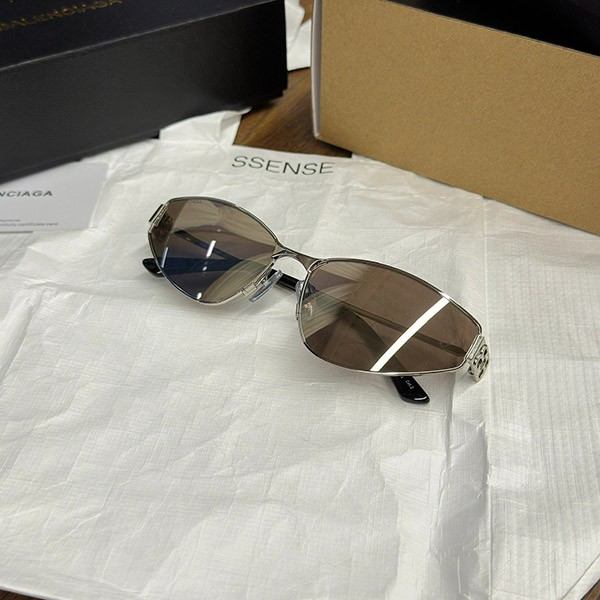 Balenciaga Replica MERCURY OVAL Sunglasses bar54498