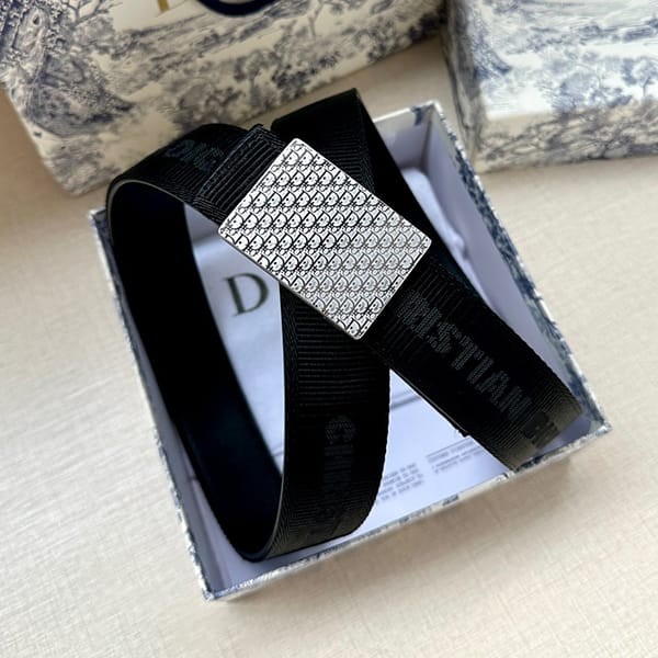No.1 Popular Dior Reversible Leather Buckle Belt Replica dep02291