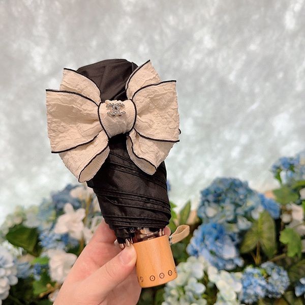 New color available ☆ Chanel folding umbrella, cheap ☆ For both rain and shine shb39660 New color available ☆ Chanel folding umbrella, cheap ☆ For both rain and shine shb39660