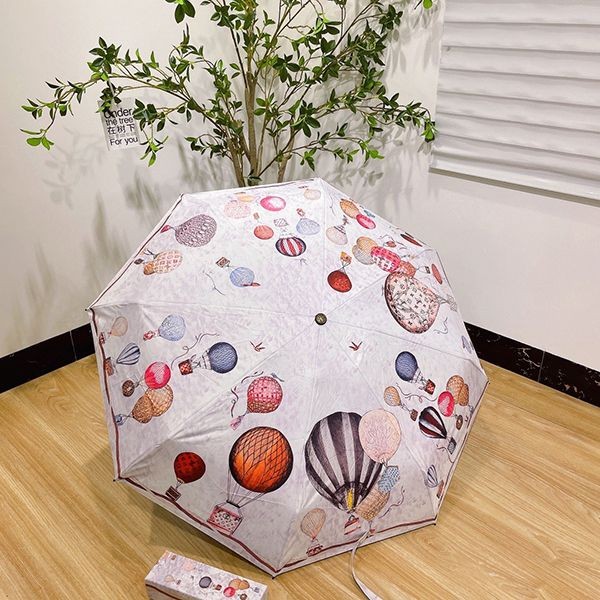 Extremely eye-catching! Louis Vuitton rain and shine folding umbrella replica vur76120 Extremely eye-catching! Louis Vuitton rain and shine folding umbrella replica vur76120