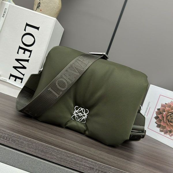 n-grade recommended Loewe puffer replica Goya bag (nylon) loi90704 n-grade recommended Loewe puffer replica Goya bag (nylon) loi90704
