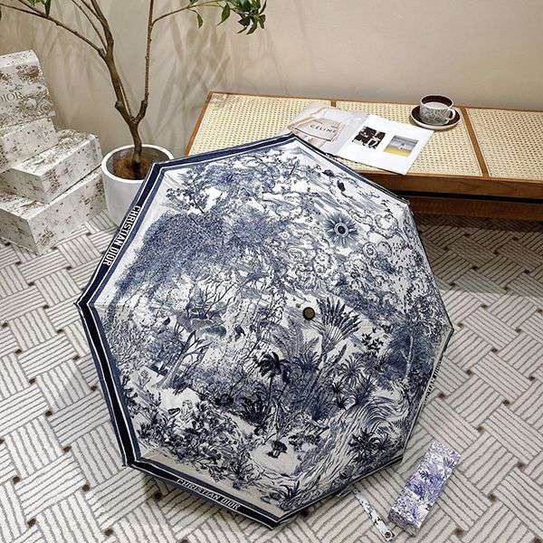 Stylish? Dior Umbrella ☆ For both rain and shine, fake dez39935