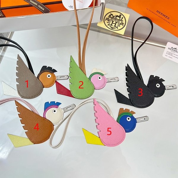 Stylish and cute [Hermes] Birdy Charm fake Birdy Charm erx88190