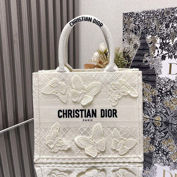 Immediate delivery Dior Book Tote Medium Bag def34150 Immediate delivery Dior Book Tote Medium Bag def34150