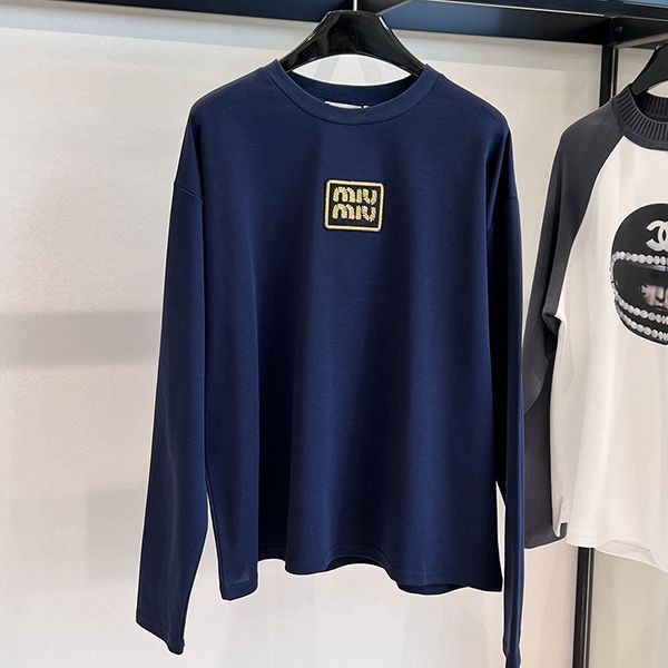 Perfect as a gift? Miu Miu logo embroidered hoodie replica myc59226 Perfect as a gift? Miu Miu logo embroidered hoodie replica myc59226