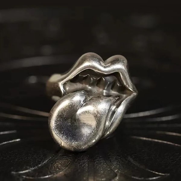 Chrome Hearts Ring/Fake Lip & Tongue Ring Large Kup36603 Chrome Hearts Ring/Fake Lip & Tongue Ring Large Kup36603