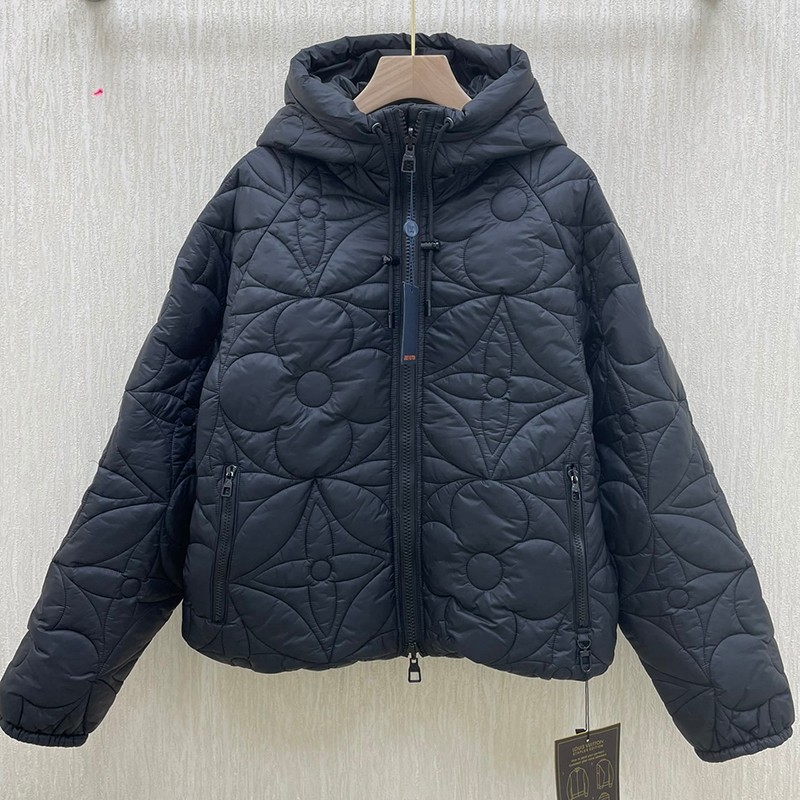 Louis Vuitton Replica Reversible Jacket Monogram vue51969 for the chilly season Louis Vuitton Replica Reversible Jacket Monogram vue51969 for the chilly season
