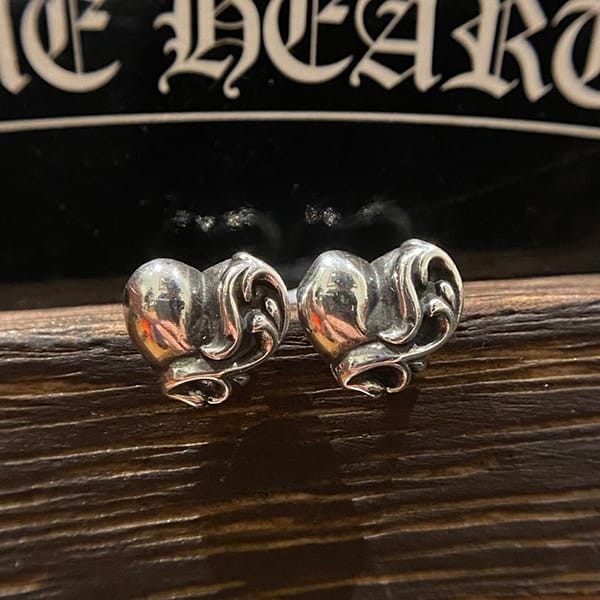 Luxury brand Chrome Hearts STUD HEART heart stud earrings silver replica Kuk61884 Luxury brand Chrome Hearts STUD HEART heart stud earrings silver replica Kuk61884