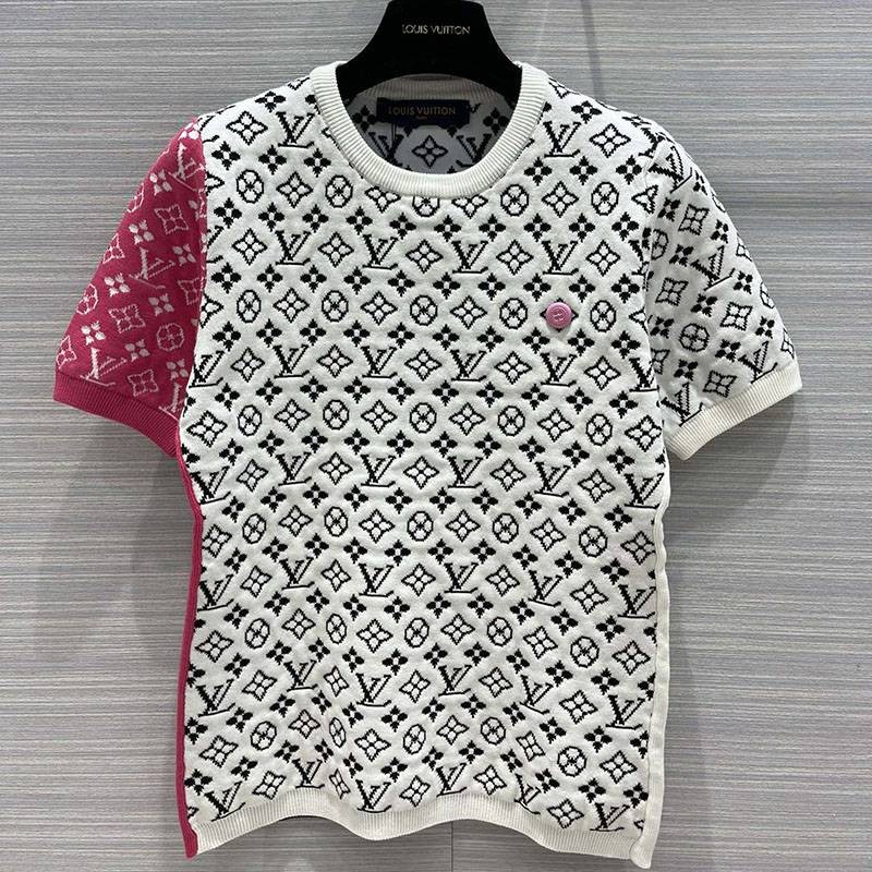 Rare Louis Vuitton Replica Fuchsia Accent Masculine T-Shirt vuq58373 Rare Louis Vuitton Replica Fuchsia Accent Masculine T-Shirt vuq58373