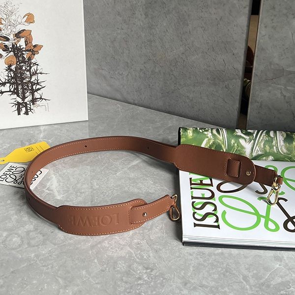 [Stylish and simple] Loewe shoulder strap replica loj40724