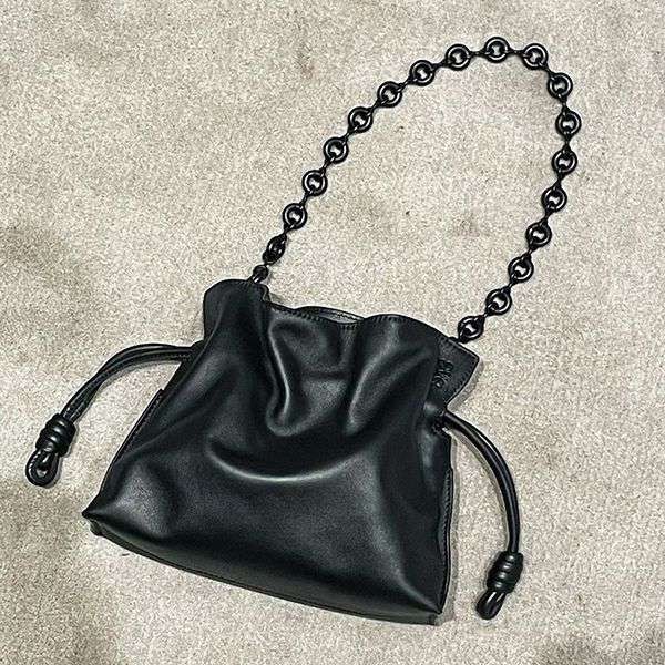 Extremely rare! Loewe chain shoulder strap fake loa21090 Extremely rare! Loewe chain shoulder strap fake loa21090