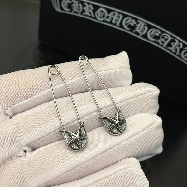Chrome Hearts Safety Pin Earrings Replica Kug37508