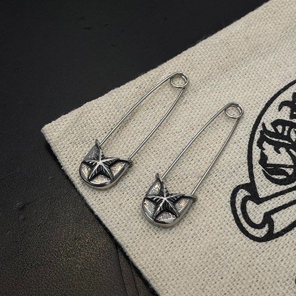 Chrome Hearts Safety Pin Earrings Replica Kug37508