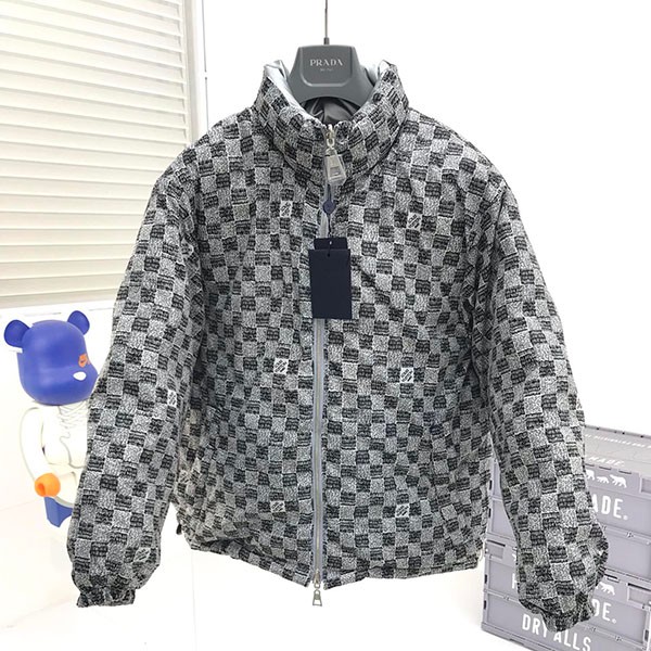 ReversibleLouis Vuitton puffer jacket, replica 1AAA6H