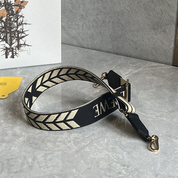 [Women's dream☆] Loewe shoulder straps at bargain prices lob39505