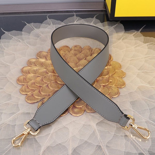 Love at first sight? Fendi shoulder bag strap, super cheap, 110cm feh86216 Love at first sight? Fendi shoulder bag strap, super cheap, 110cm feh86216