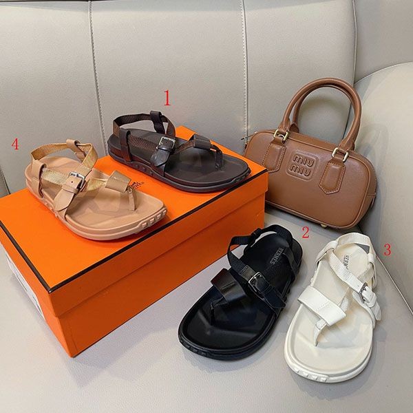 Battle for Hermes Empire Sandals Replica Empire ery77424 Battle for Hermes Empire Sandals Replica Empire ery77424