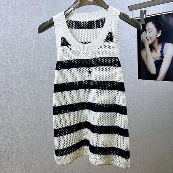 Love at first sight? Dior sweater, sleeveless, striped, embroidered, casual, des59959 Love at first sight? Dior sweater, sleeveless, striped, embroidered, casual, des59959