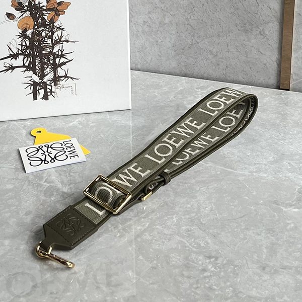 Stylish? Loewe Anagram replica shoulder strap lok90174