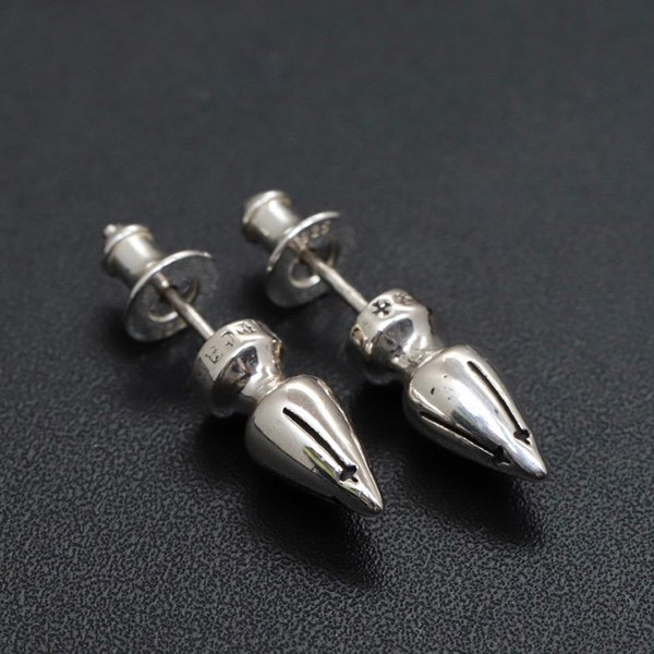 CHROME HEARTS Replica STUD SPIKE Spike Stud Silver Earrings Kul57108