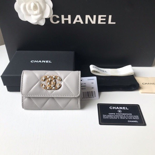 Classic and popular Chanel mini coin purse, grey, replica sho35547