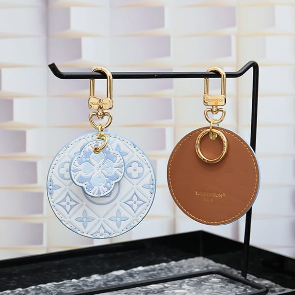 Rare Louis Vuitton Keychain? Illustre Resort Replica M01132 Rare Louis Vuitton Keychain? Illustre Resort Replica M01132