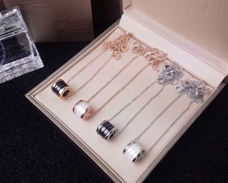 New color ☆ Rare Bulgari B.zero1 necklace replica S360 Bue95169