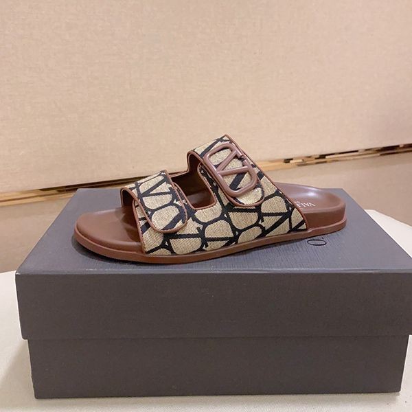 Valentino Toile Iconograph Sandals N Grade Vui18294