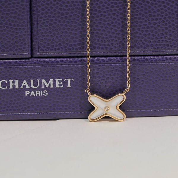 Fake Chaumet JEUX DE LIENS Collection Jeu de Liens Pendant sht89666 Fake Chaumet JEUX DE LIENS Collection Jeu de Liens Pendant sht89666