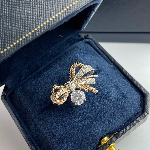 Chaumet INSOLENCE collection ring replica shw05685