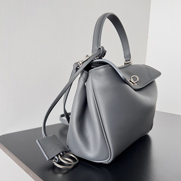 Balenciaga Replica Grey & Silver Women's Rodeo Medium Handbag bab24070