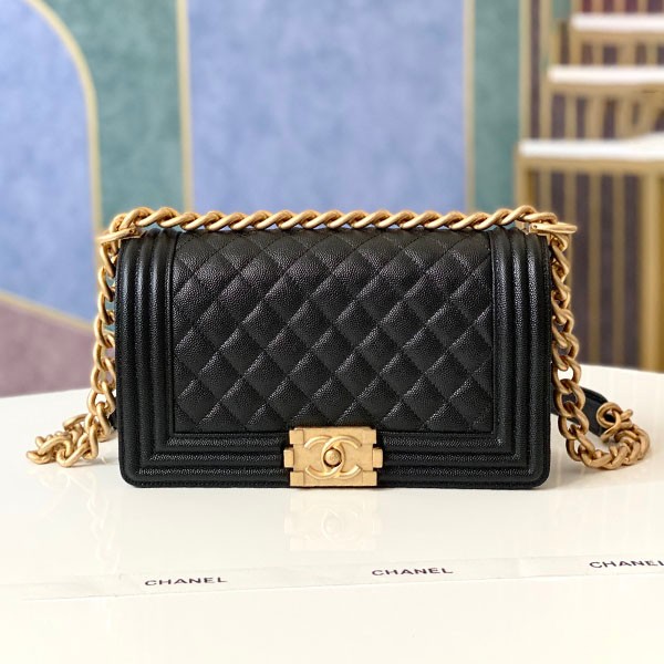Chanel Replica Boy Chanel 25cm Black/Gold Hardware shh62444 Chanel Replica Boy Chanel 25cm Black/Gold Hardware shh62444