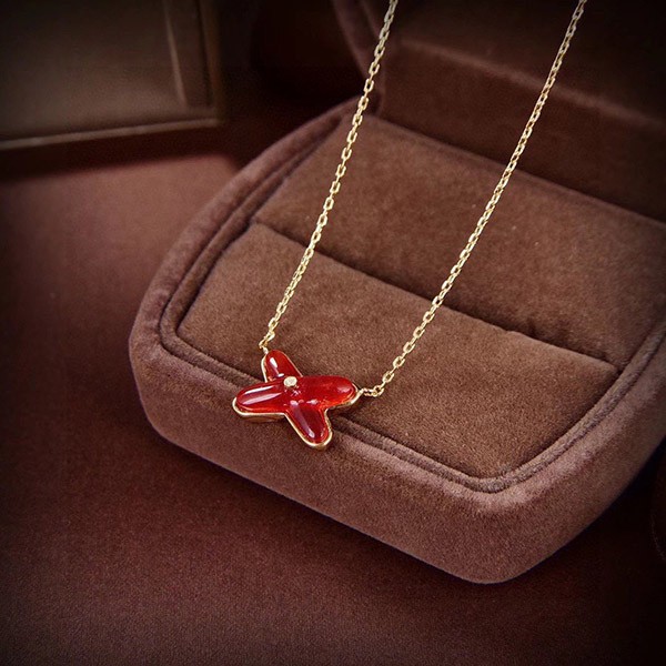 Fake Chaumet JEUX DE LIENS collection Jeu de Liens pendant she08183 Fake Chaumet JEUX DE LIENS collection Jeu de Liens pendant she08183