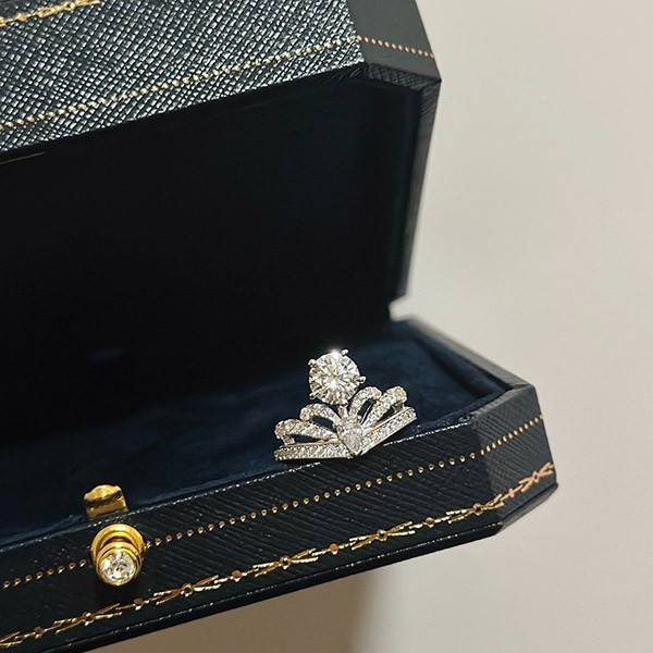 Hard to find replica Chaumet Josephine collection Splendour Imperial solitaire ring shk14445