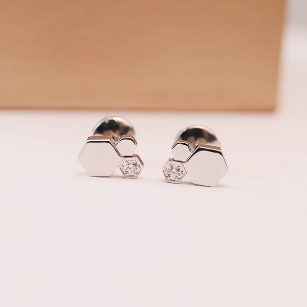 Free shipping Chaumet BEE MY LOVE fake collection earrings shr02625