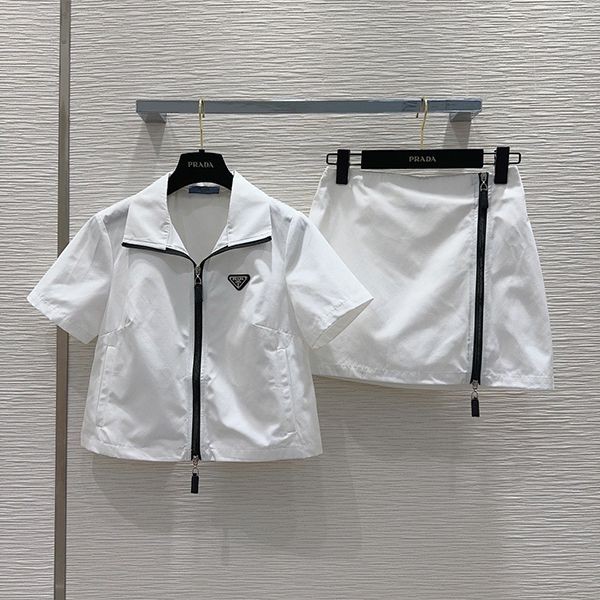 Perfect gift? Prada short sleeve replica sportswear set puy67847 Perfect gift? Prada short sleeve replica sportswear set puy67847