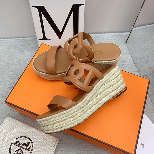 Perfect for summer! Hermes Chaine d'Ancre ITHEA 30 Sandals H221145Z A3360 Perfect for summer! Hermes Chaine d'Ancre ITHEA 30 Sandals H221145Z A3360