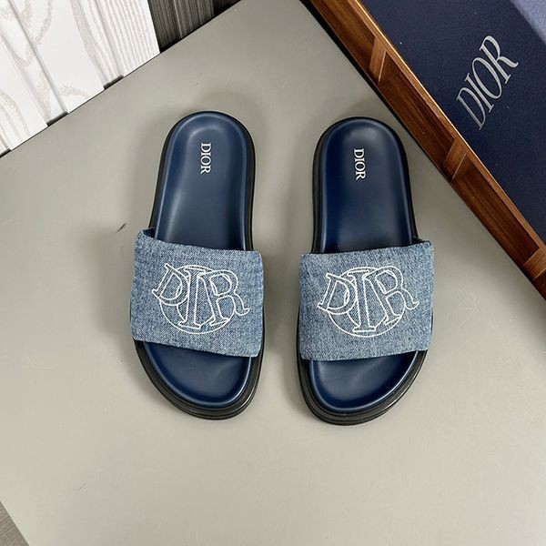 Love at first sight? [Elegant and casual?] Dior Aqua Sandals Replica des45105