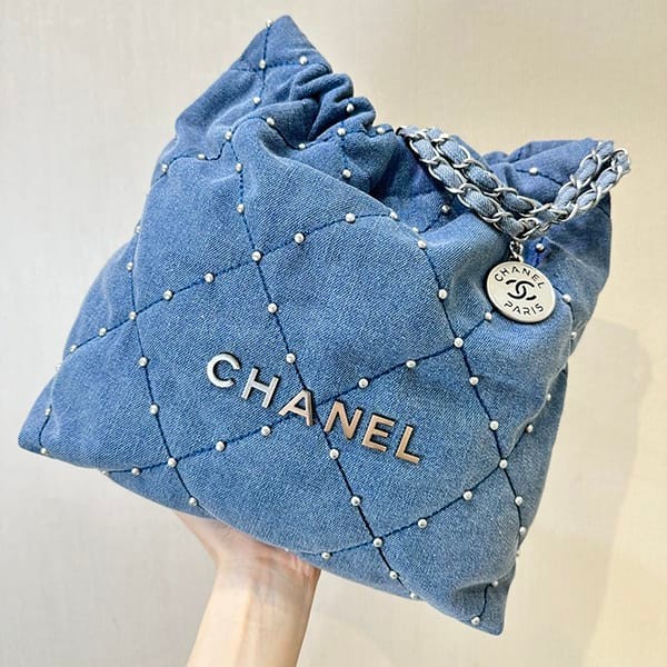 Convenient Chanel 22 denim handbag replica shr77041 Convenient Chanel 22 denim handbag replica shr77041