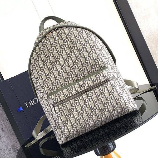 The rising popularity of Dior's Rider Oblique backpack at a bargain price deq35108 The rising popularity of Dior's Rider Oblique backpack at a bargain price deq35108