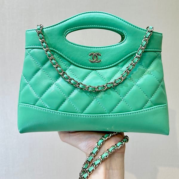 Free shipping Chanel replica phone holder phone case handbag shm17066 Free shipping Chanel replica phone holder phone case handbag shm17066