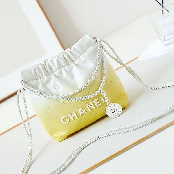 Chanel 22 Shoulder Bag Replica shp98049