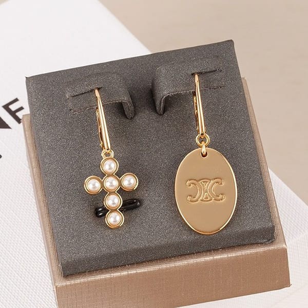 Free shipping Celine Triomphe Folk Logo Cross Earrings Parody Cen47838