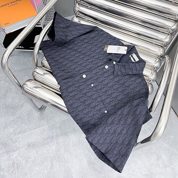Dior short sleeve overshirt replica 243D589AY517, sure to sell out