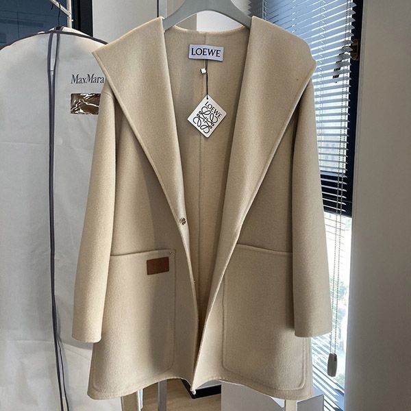 I definitely want it! Loewe stylish wool cashmere coat replica loy32711 I definitely want it! Loewe stylish wool cashmere coat replica loy32711