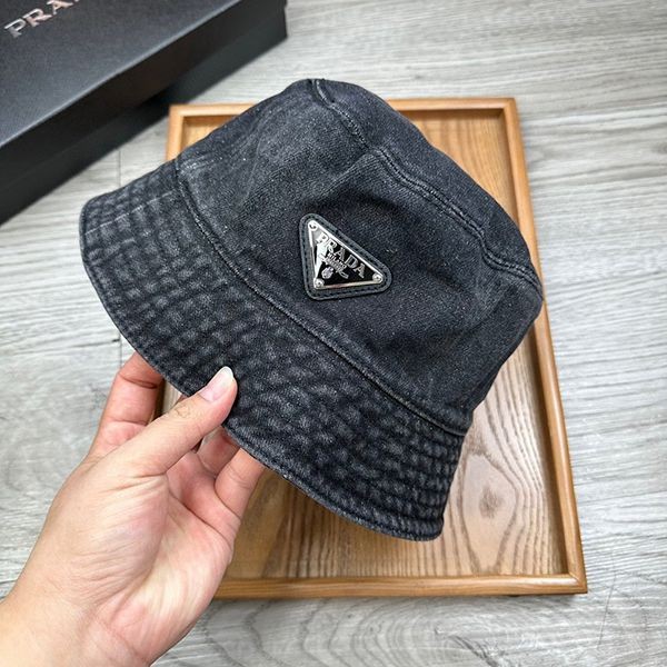Extremely rare! [Popular item] Prada replica nylon bucket hat with logo plate puk38161