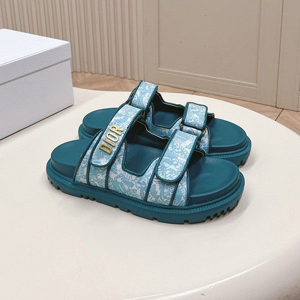 [Ergonomic shape] Dior Act Slide Sandals Copy? Town and Beach deb53994