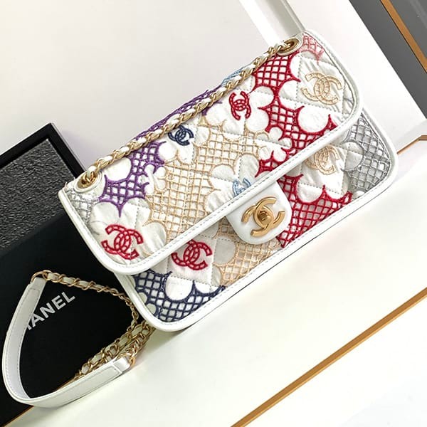 No. 1 in total sales! Chanel knockoff 24P flap bag with floral pattern shi70615