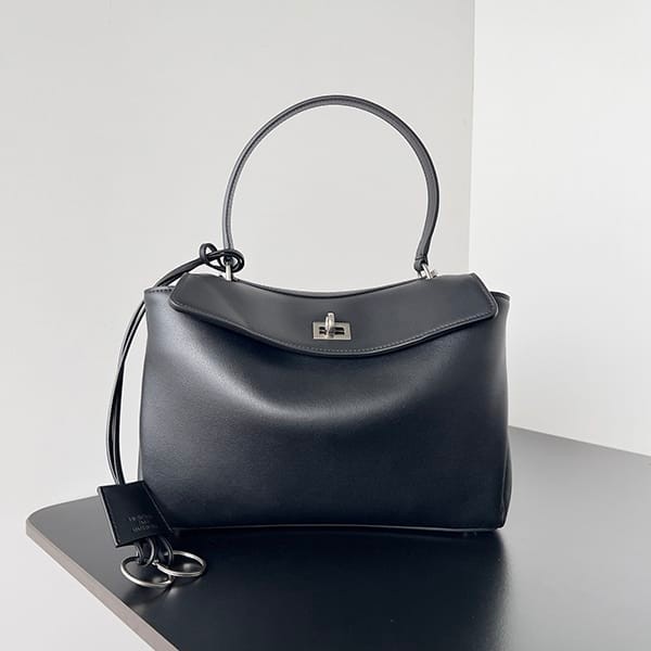 Reserved Balenciaga Rodeo Medium Used Effect Charm Fake bag19127